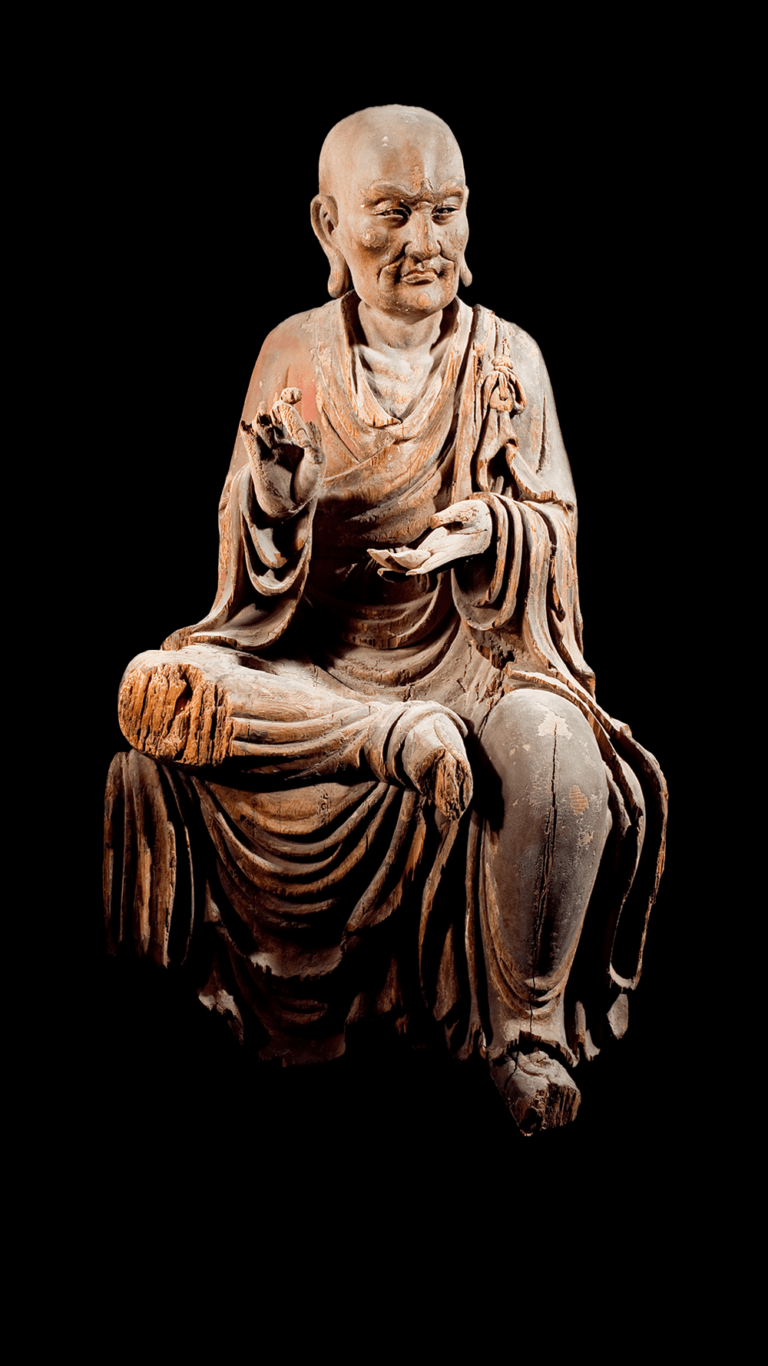 北宋-香樟木雕彩繪迦葉尊者坐像