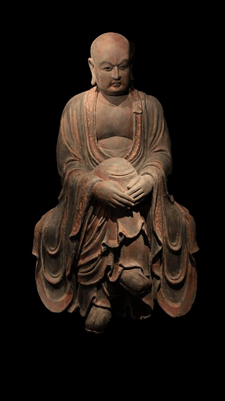 唐朝-香樟木雕彩繪阿難尊者坐像